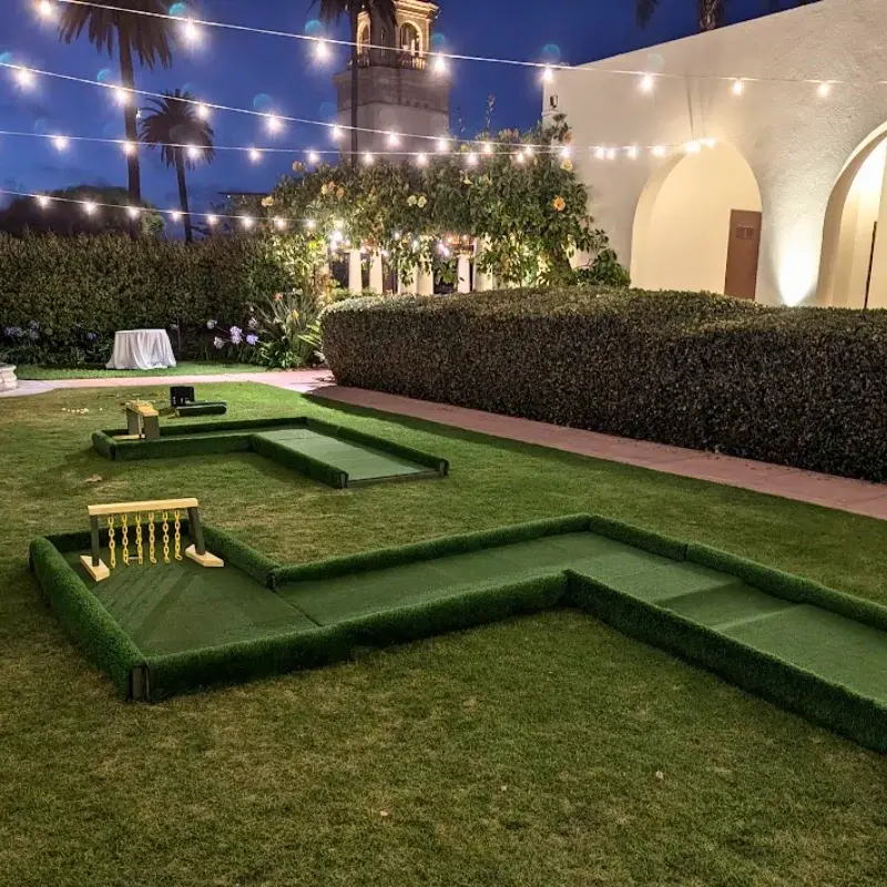 Turf Activity - Premium Grassy Wall Mini Golf Holes.webp